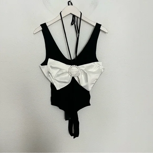 NEW Revolve NBD Cella Bodysuit Black & Ivory Bow Halter Tank Top Size Small NWT - Picture 4 of 11